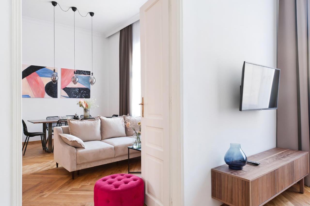 Cracovian Home - Loftaffair Bagian luar foto